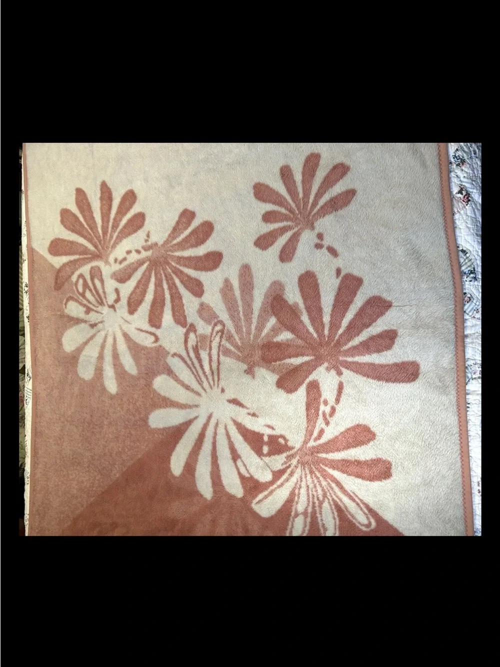 Mora Vtg Reversible Acrylic Throw Blanket Pink Gray Abstract Flowers 80